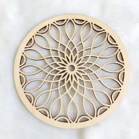 Drevený ornament 15 cm - Mandala - Kvety